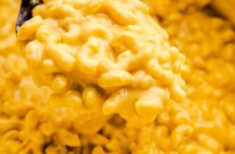 Straightforward Stovetop Mac and Cheese