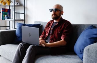 Working in Augmented Actuality Strained My Eyes