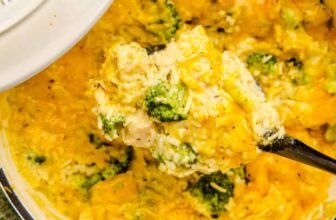 One Pot Rooster Broccoli & Rice