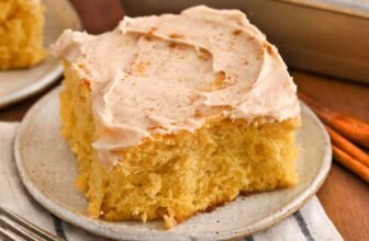 Pumpkin Cinnamon Rolls