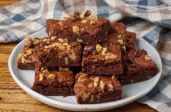 Walnut Brownies – Barefeet within the Kitchen